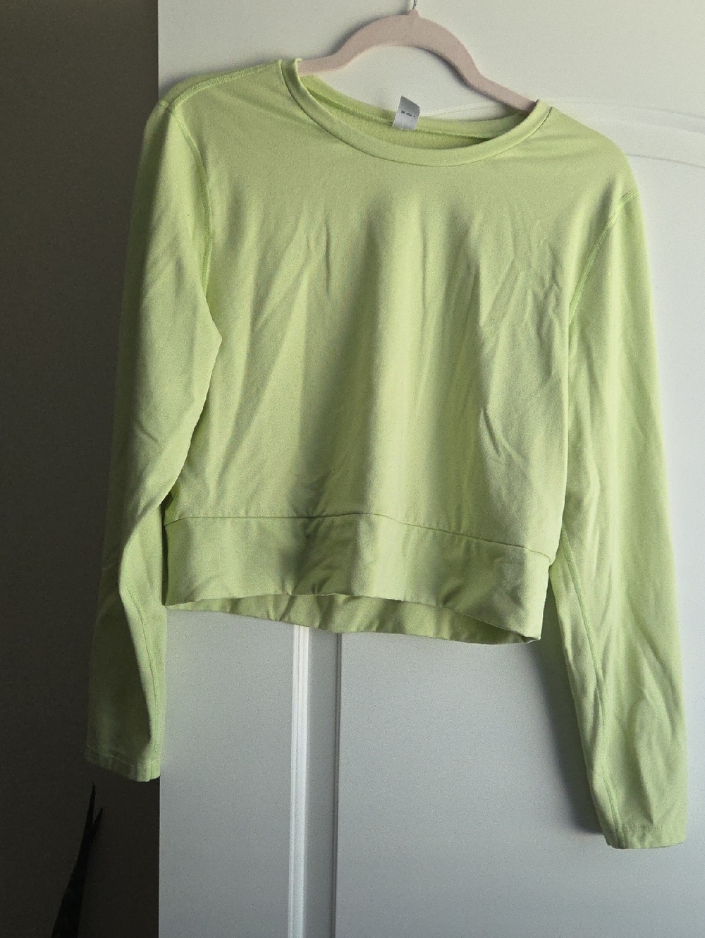 Old Navy Pale Lime Cropped Crewneck Sweatshirt